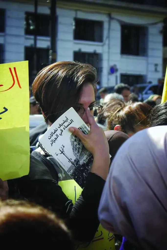 ★ ENTRETIEN AVEC ISS, MILITANTE ANARCHA-FÉMINISTE ALGÉRIENNE (2024)