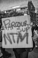 35 heures 35 élèves 35 degrés : La révolte des lycéens est politique !